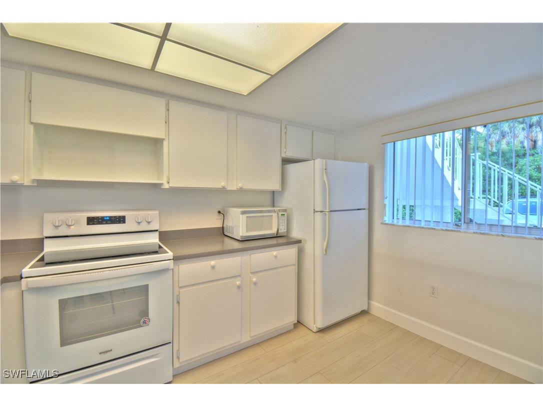 2330 Naples Trace Circle #9-903 Naples FL 34109 226005628 image2