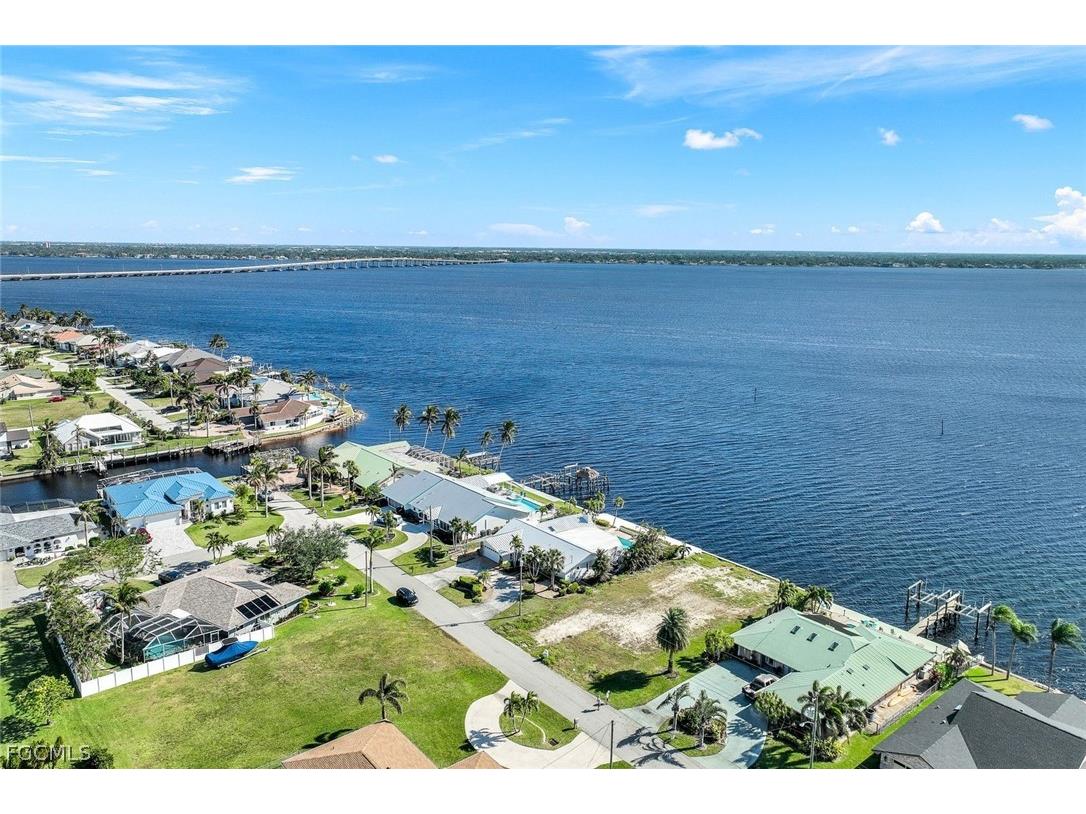 2330 SE 28th Street Cape Coral FL 33904 2026010304 image5