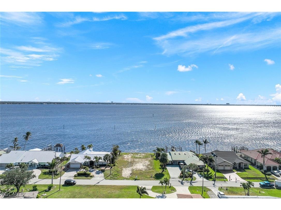 2330 SE 28th Street Cape Coral FL 33904 2026010304 image7
