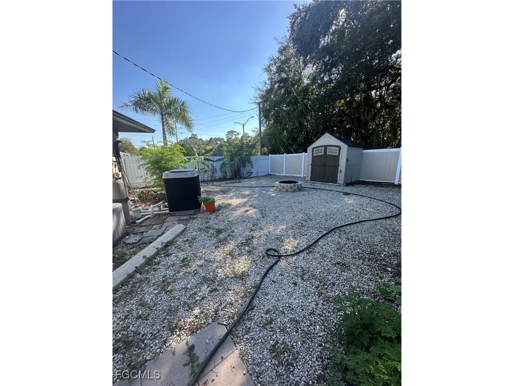 2330 SE 8th Terrace Cape Coral FL 33990 2025021641 image20