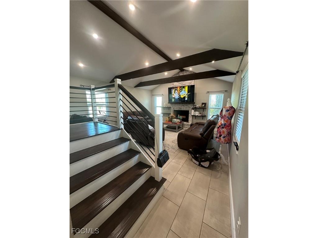 2330 SE 8th Terrace Cape Coral FL 33990 2025021641 image3