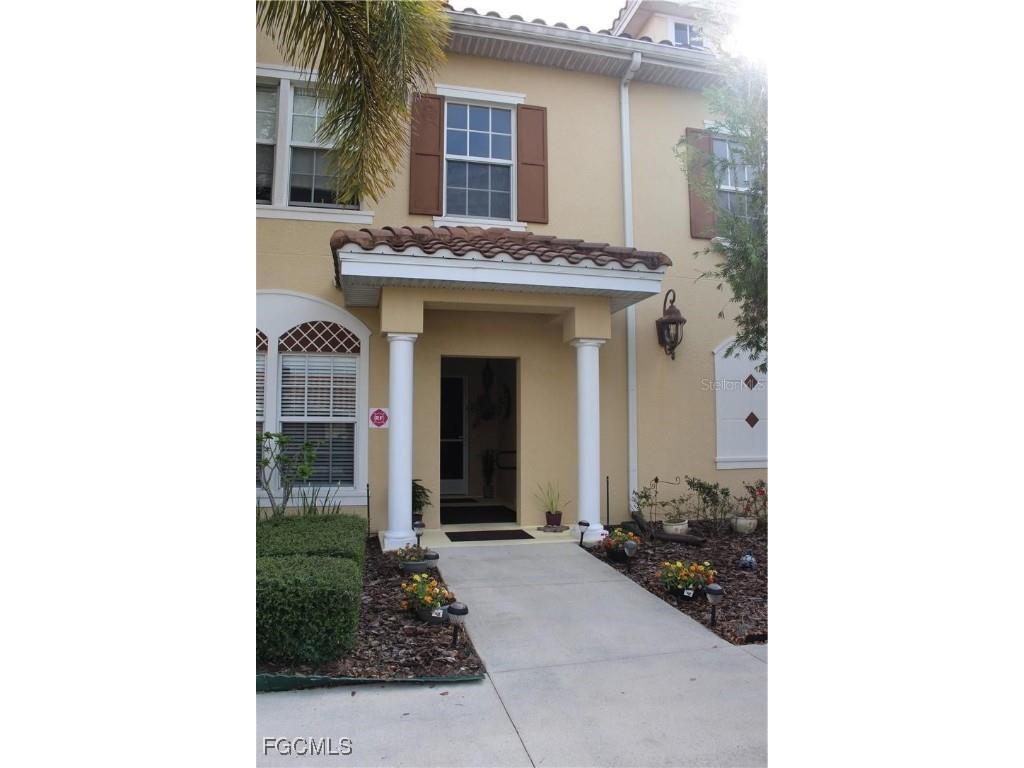 23301 Collina Way #124 Punta Gorda FL 33980 2025018868 image1