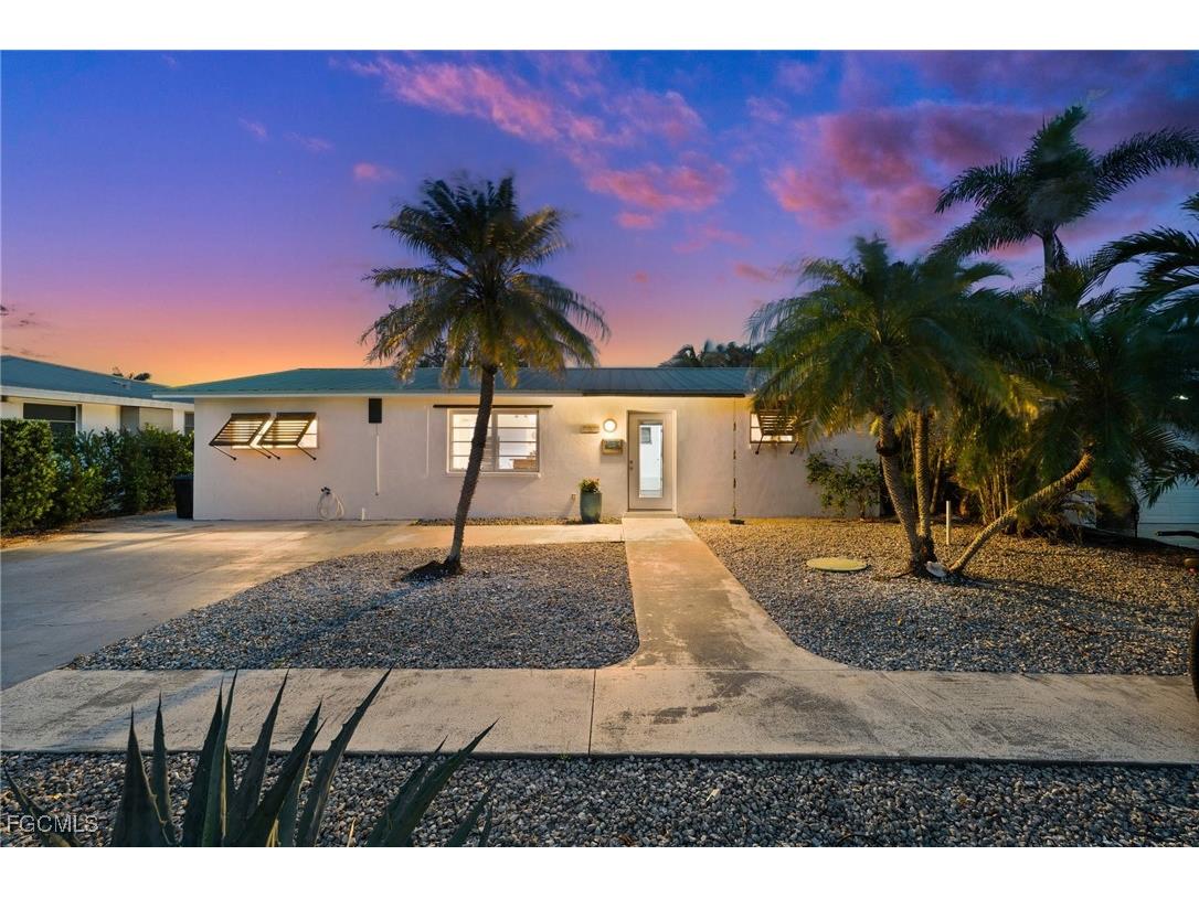 2331 Lemon Street Saint James City FL 33956 2025012565 image19