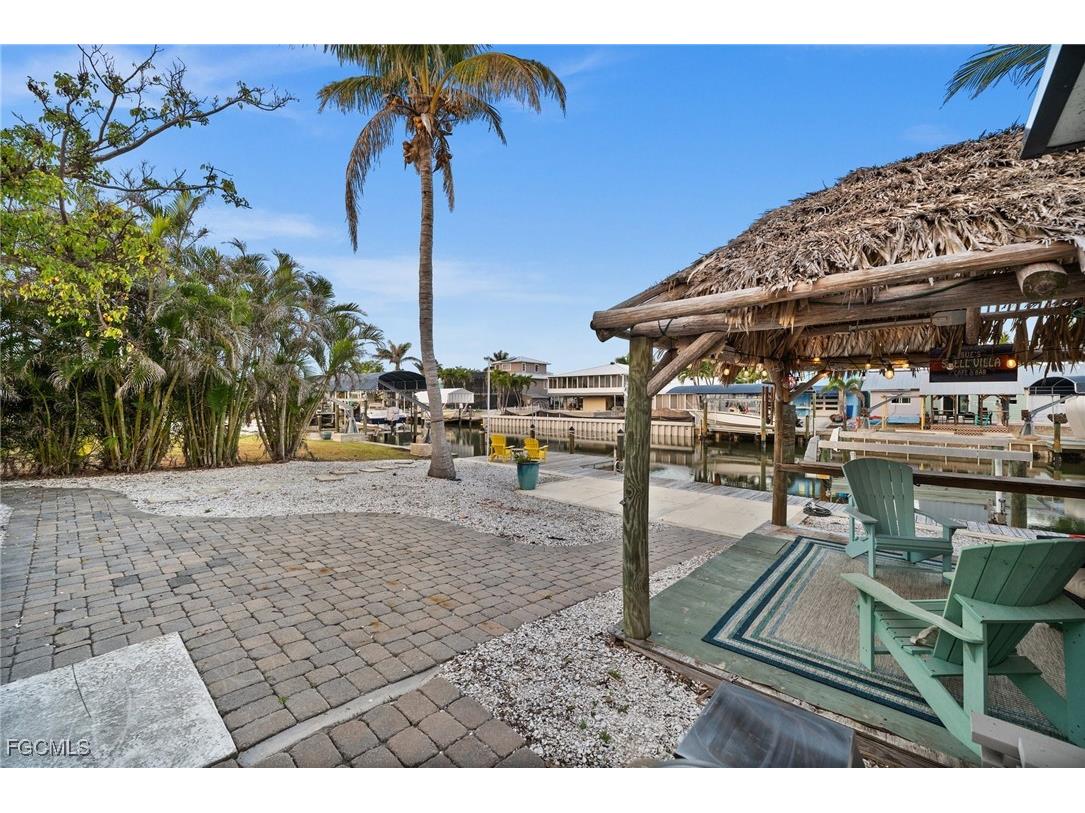 2331 Lemon Street Saint James City FL 33956 2025012565 image35