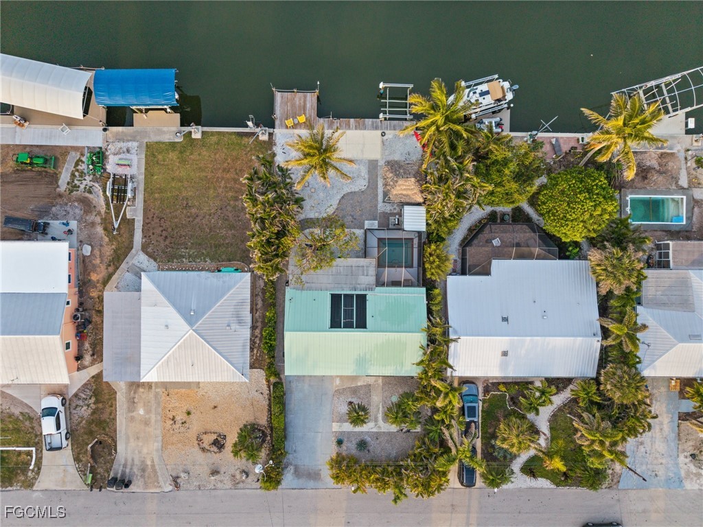 2331 Lemon Street Saint James City FL 33956 2025012565 image39