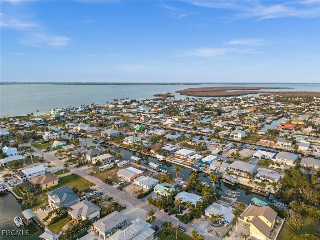 2331 Lemon Street Saint James City FL 33956 2025012565 image41