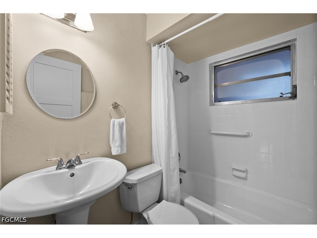 2331 Lemon Street Saint James City FL 33956 2026015735 image25