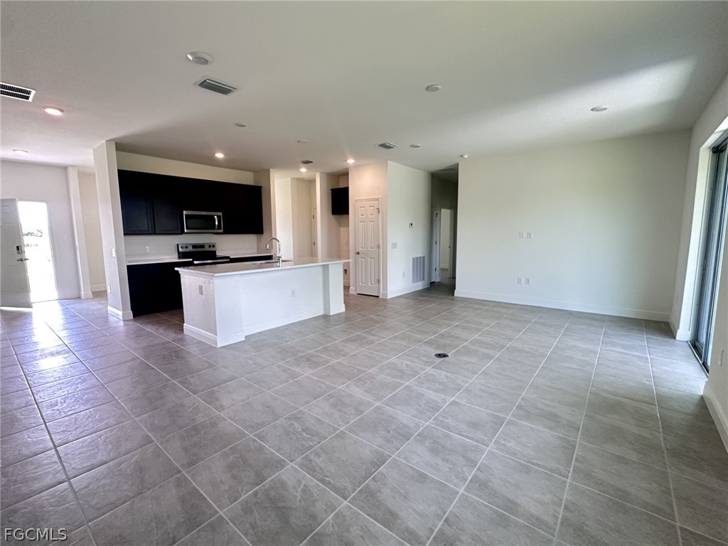 2331 NW 28th Avenue Cape Coral FL 33993 225053758 image3