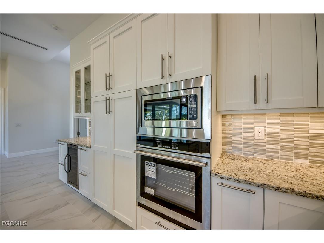 2332 NW 35th Place Cape Coral FL 33993 2025019244 image13