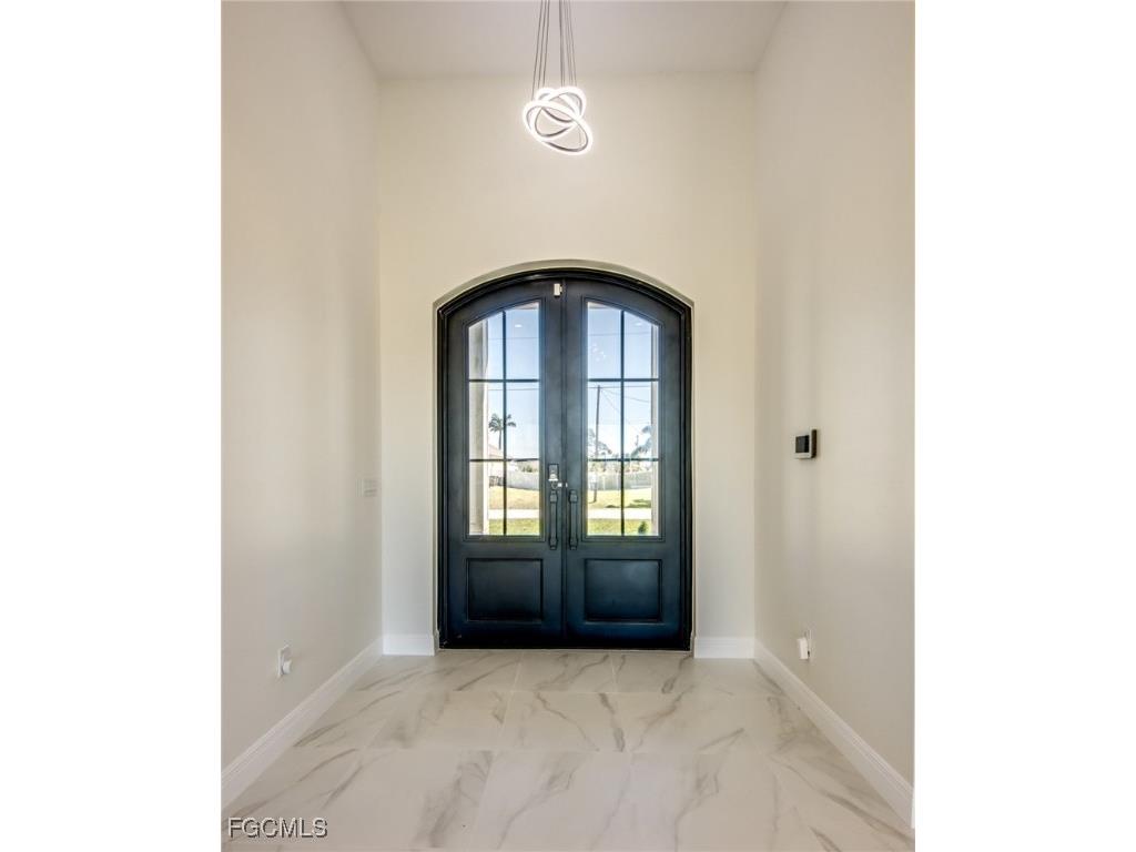 2332 NW 35th Place Cape Coral FL 33993 2025019244 image2