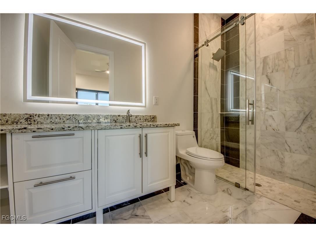 2332 NW 35th Place Cape Coral FL 33993 2025019244 image21