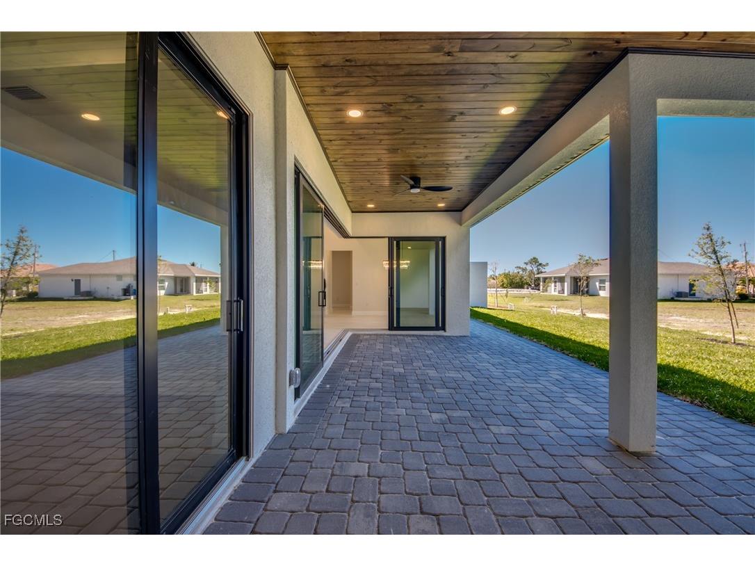 2332 NW 35th Place Cape Coral FL 33993 2025019244 image29