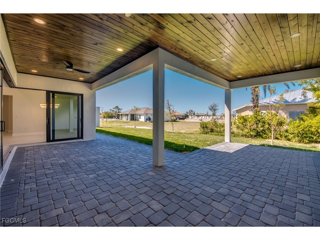 2332 NW 35th Place Cape Coral FL 33993 2025019244 image30