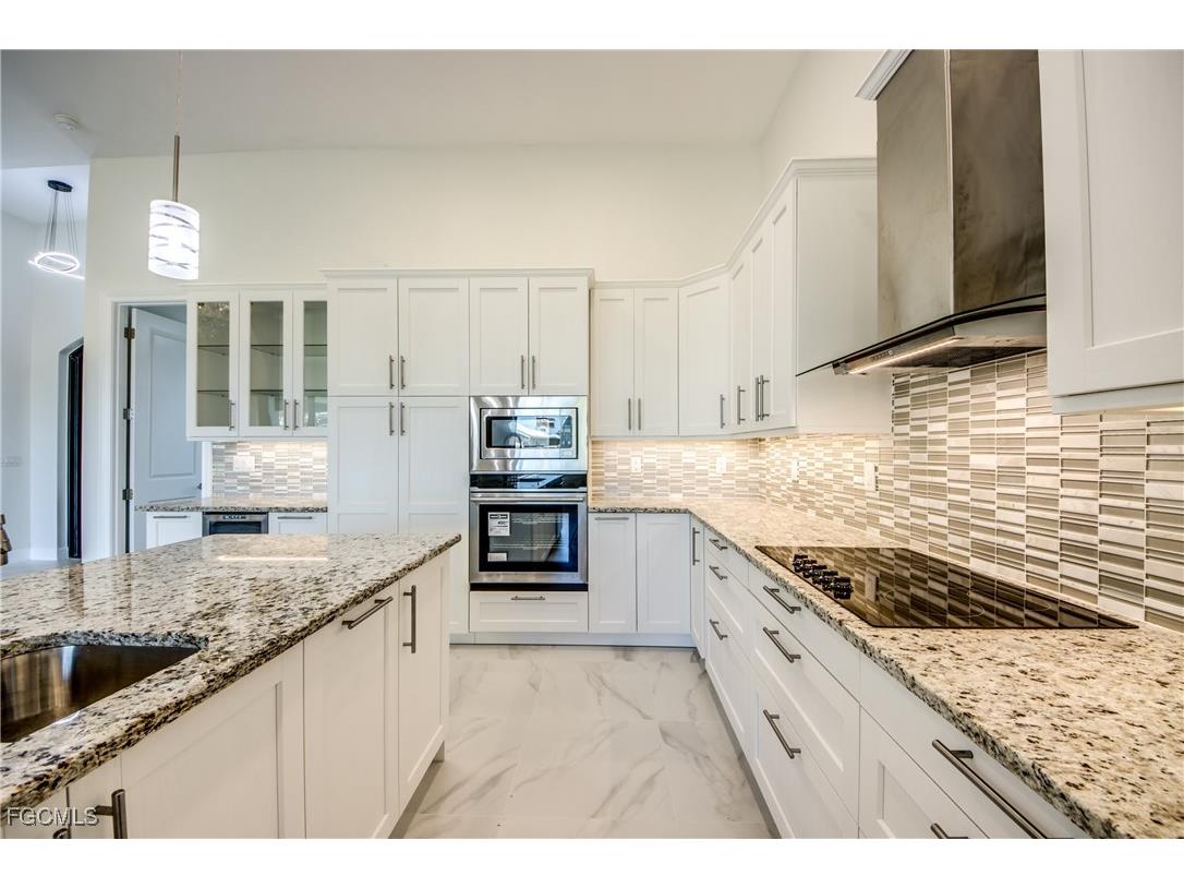 2332 NW 35th Place Cape Coral FL 33993 2025019244 image8