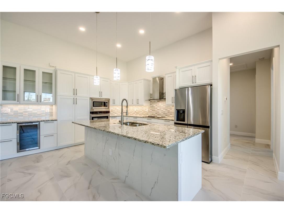 2332 NW 35th Place Cape Coral FL 33993 2025019244 image9