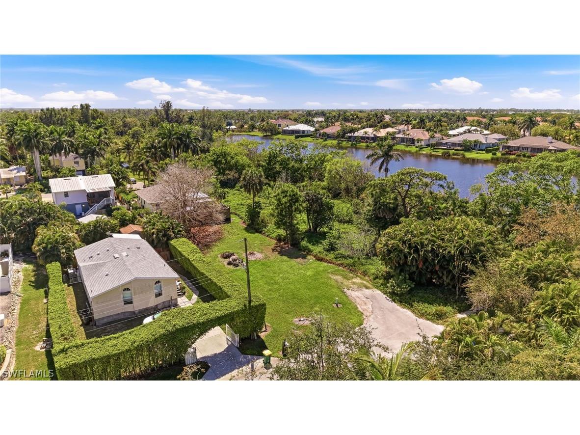 2332 Sunset Avenue Naples FL 34112 226010910 image4