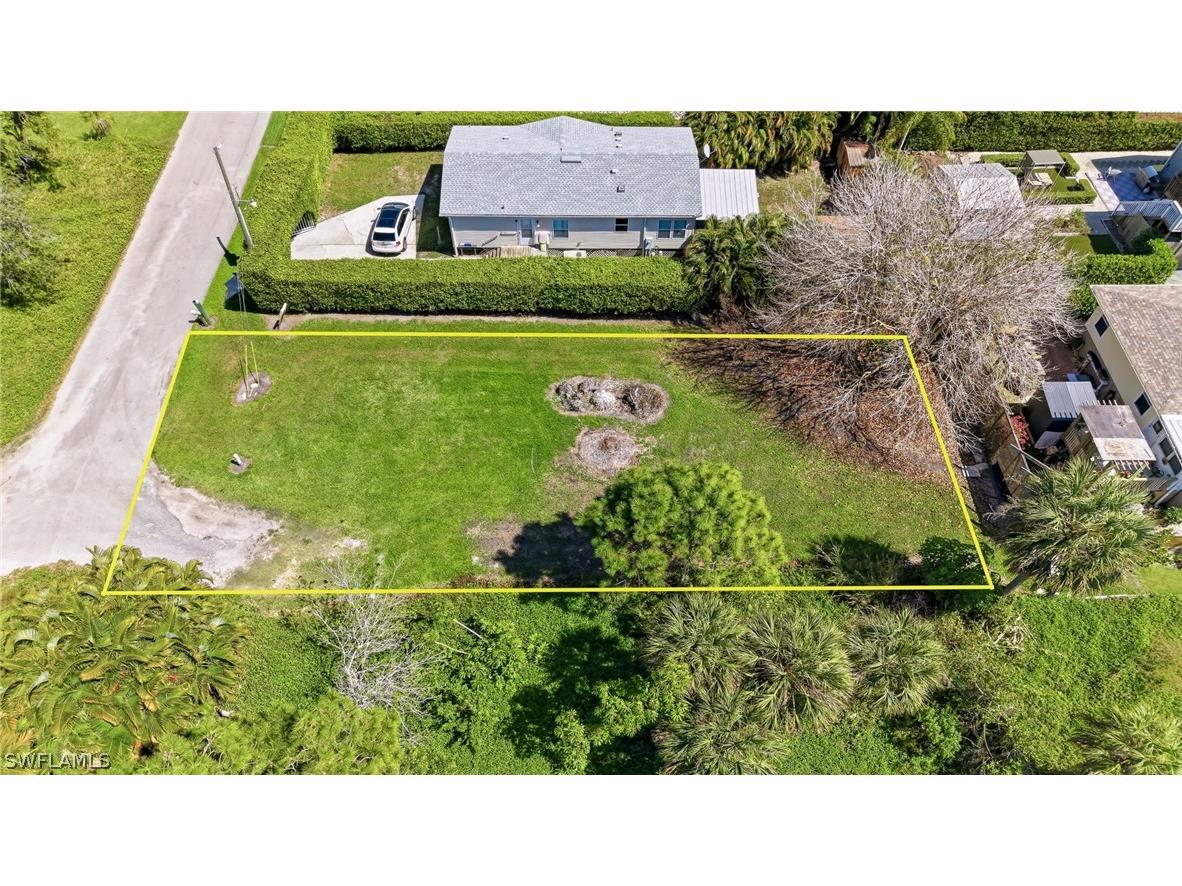 2332 Sunset Avenue Naples FL 34112 226010910 image6
