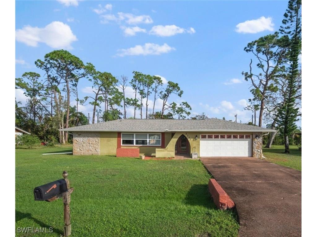 2333 Dover Avenue Fort Myers FL 33907 224090406 image1