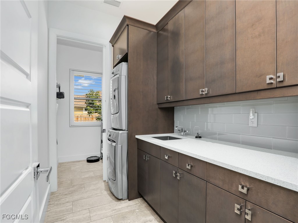 2333 SW 21st Avenue Cape Coral FL 33991 2025018118 image10