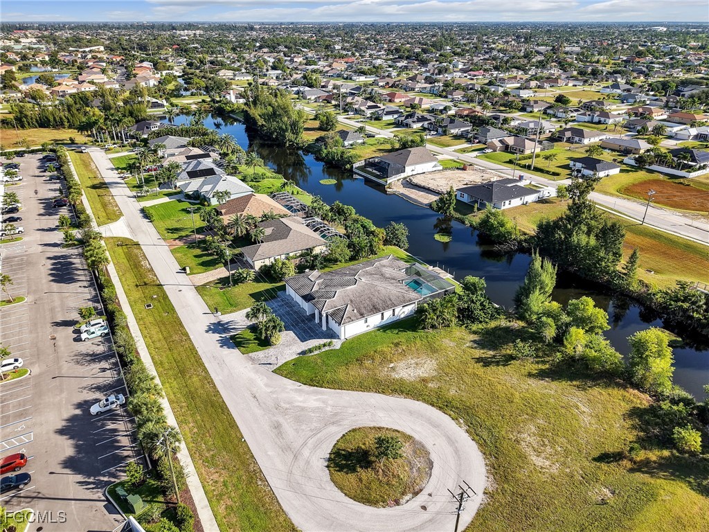 2333 SW 21st Avenue Cape Coral FL 33991 2025018118 image21