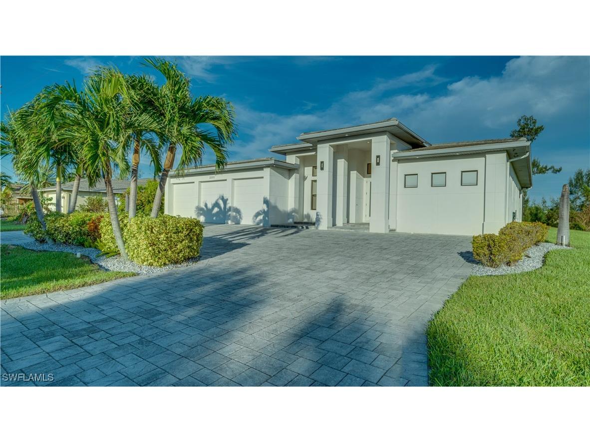 2333 SW 21st Avenue Cape Coral FL 33991 224081774 image1