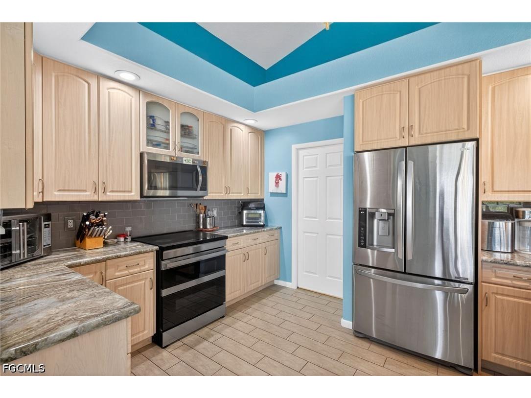 2334 SW Trafalgar Parkway Cape Coral FL 33991 2026021732 image15