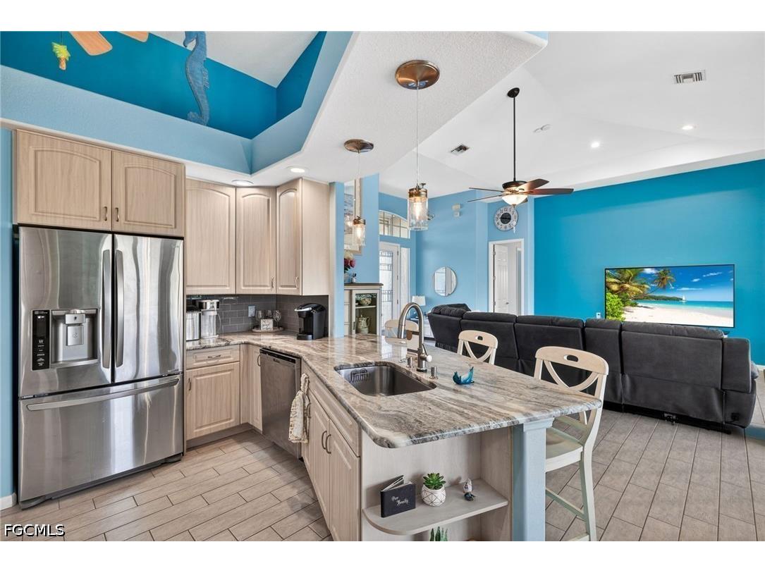 2334 SW Trafalgar Parkway Cape Coral FL 33991 2026021732 image17