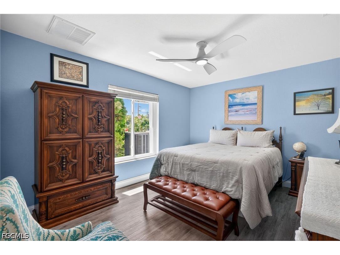 2334 SW Trafalgar Parkway Cape Coral FL 33991 2026021732 image25