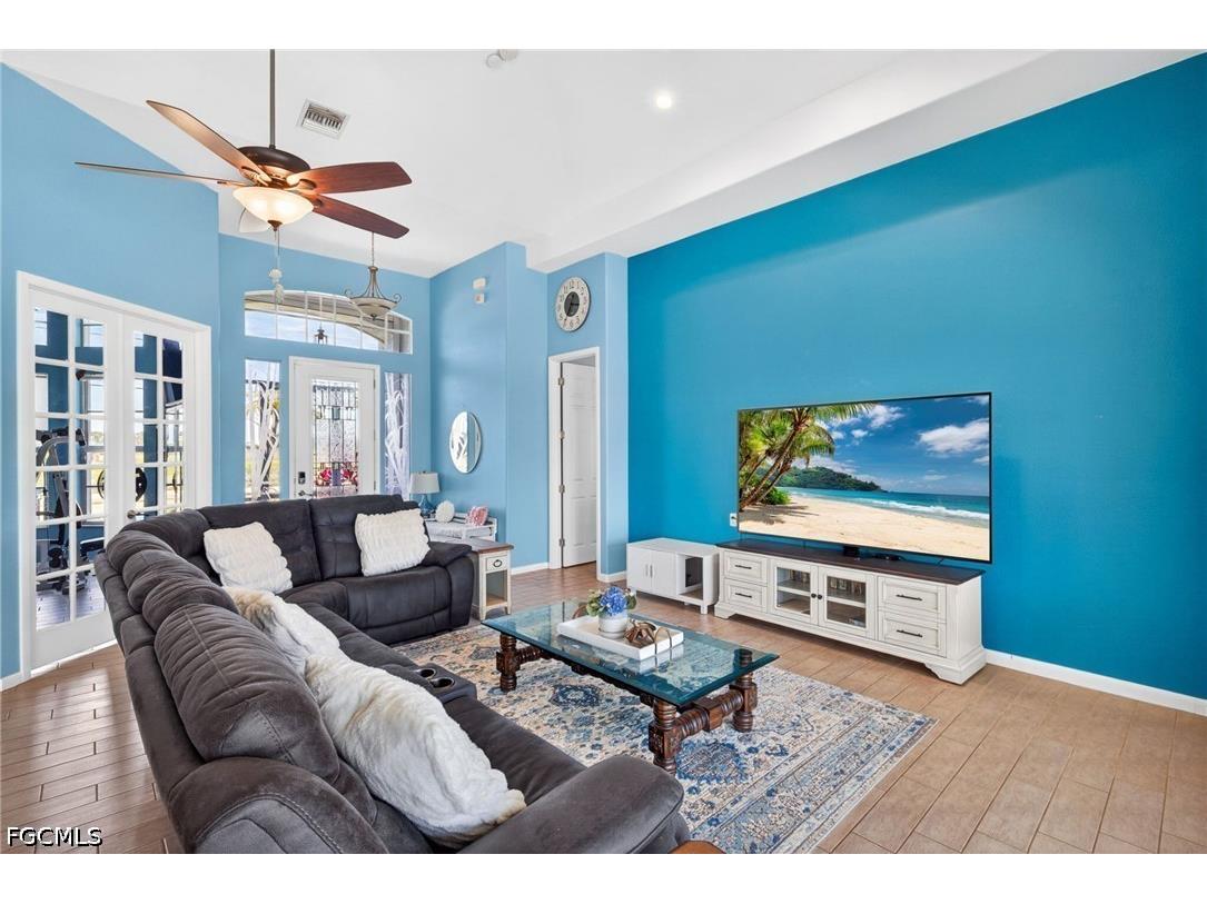 2334 SW Trafalgar Parkway Cape Coral FL 33991 2026021732 image5