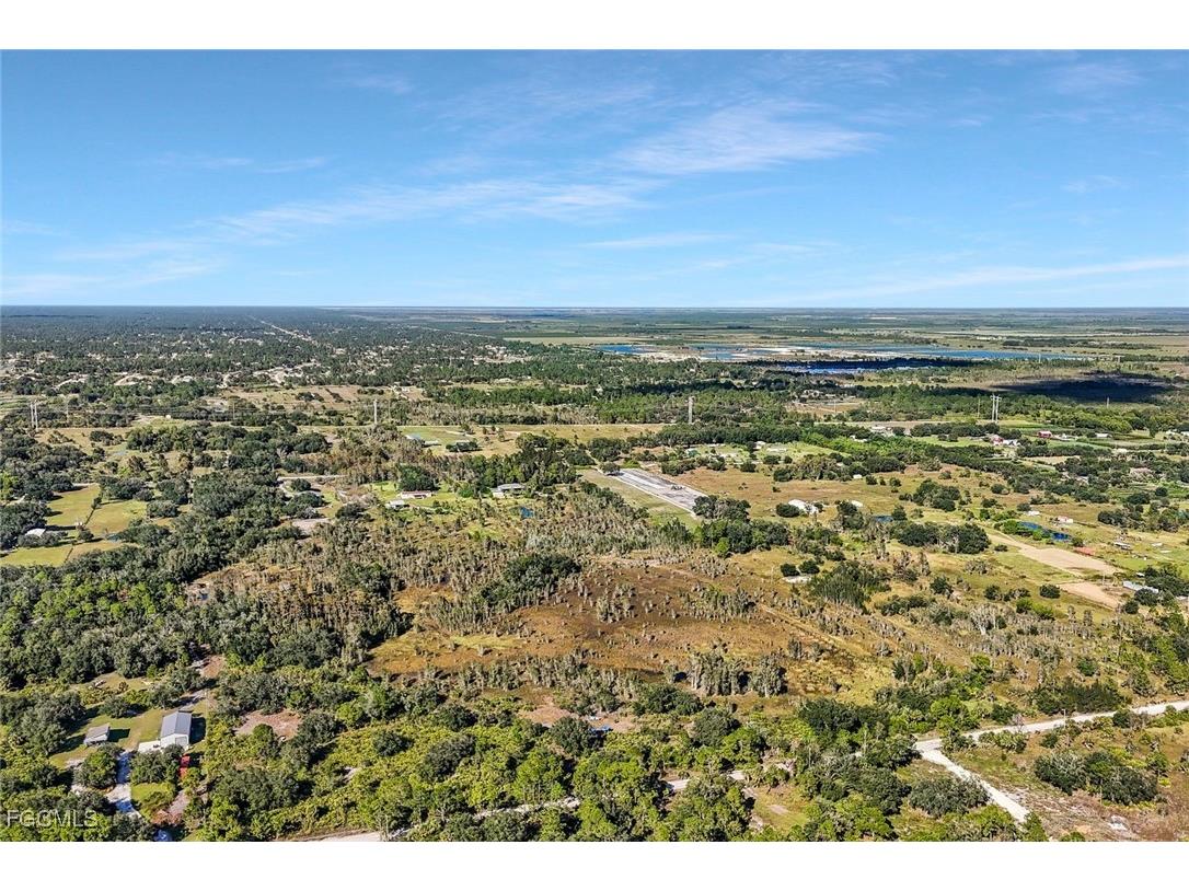 23345 Tinas Lane Fort Myers FL 33913 2025018796 image12