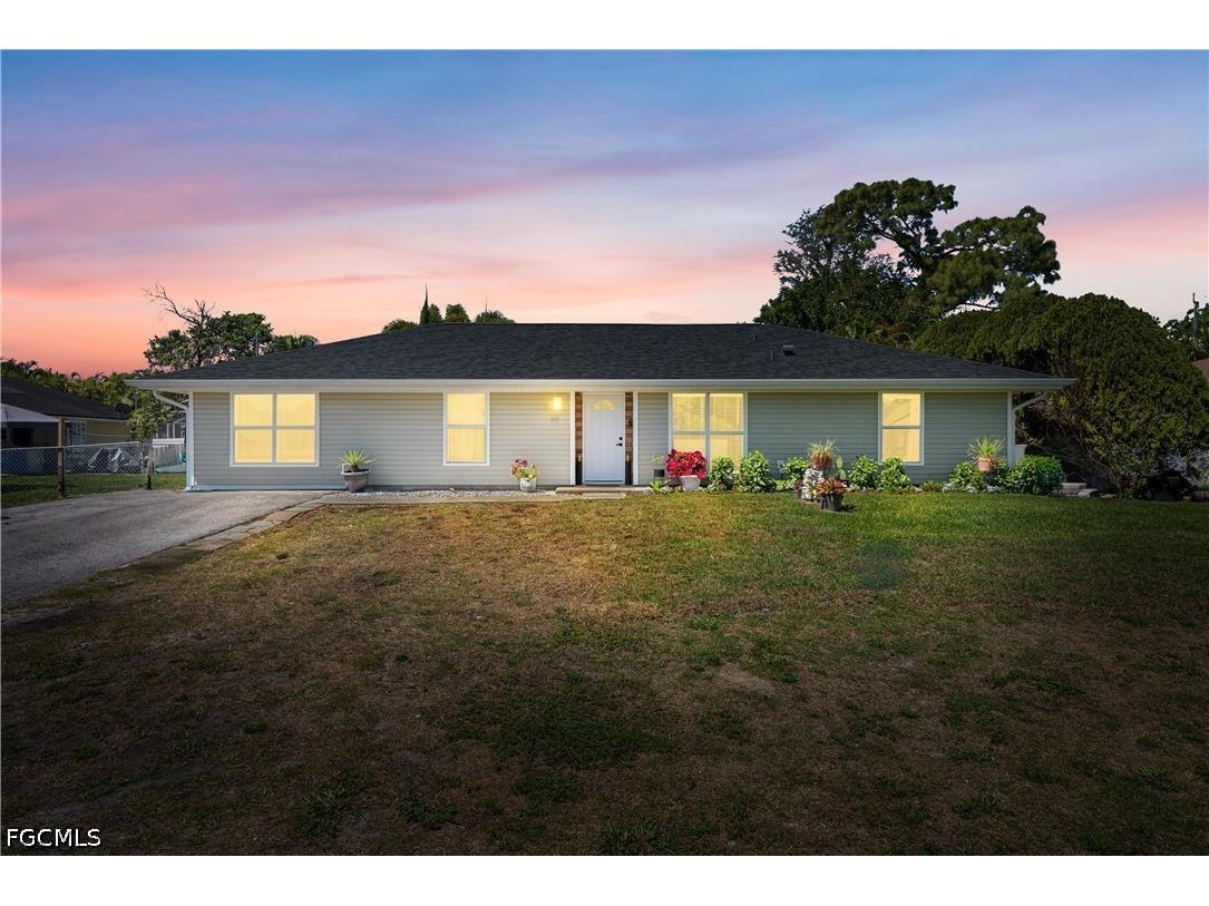 2335 50th Terrace SW Naples FL 34116 2026014360 image1