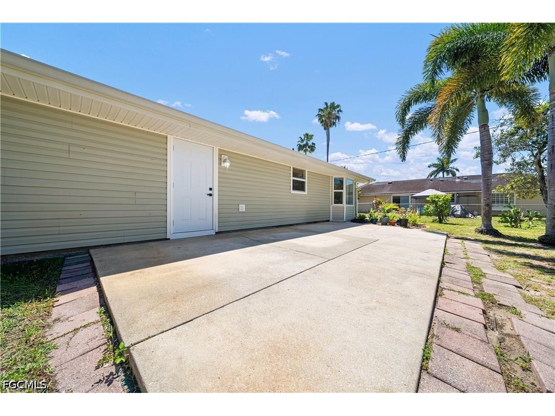 2335 50th Terrace SW Naples FL 34116 2026014360 image17