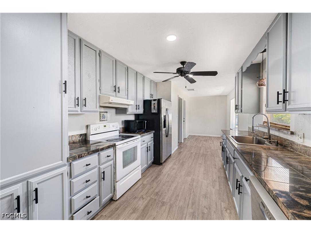 2335 50th Terrace SW Naples FL 34116 2026014360 image5