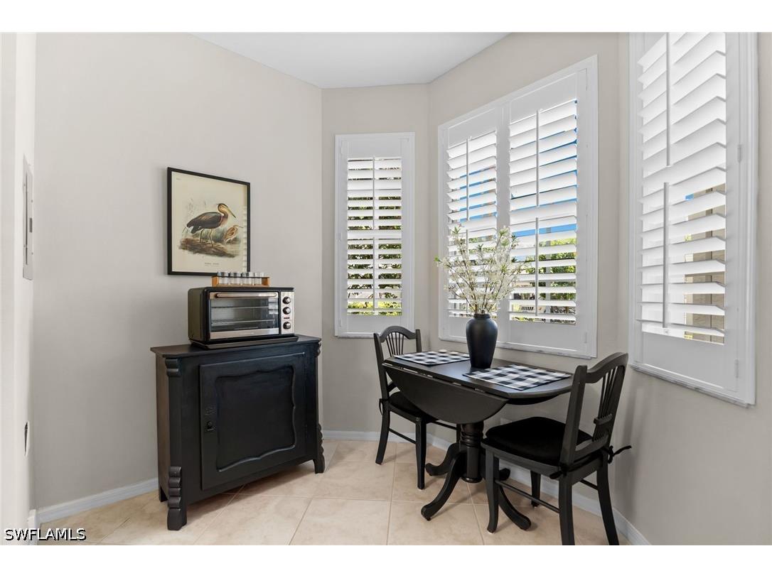 2335 Carrington Court #104 Naples FL 34109 226015875 image4