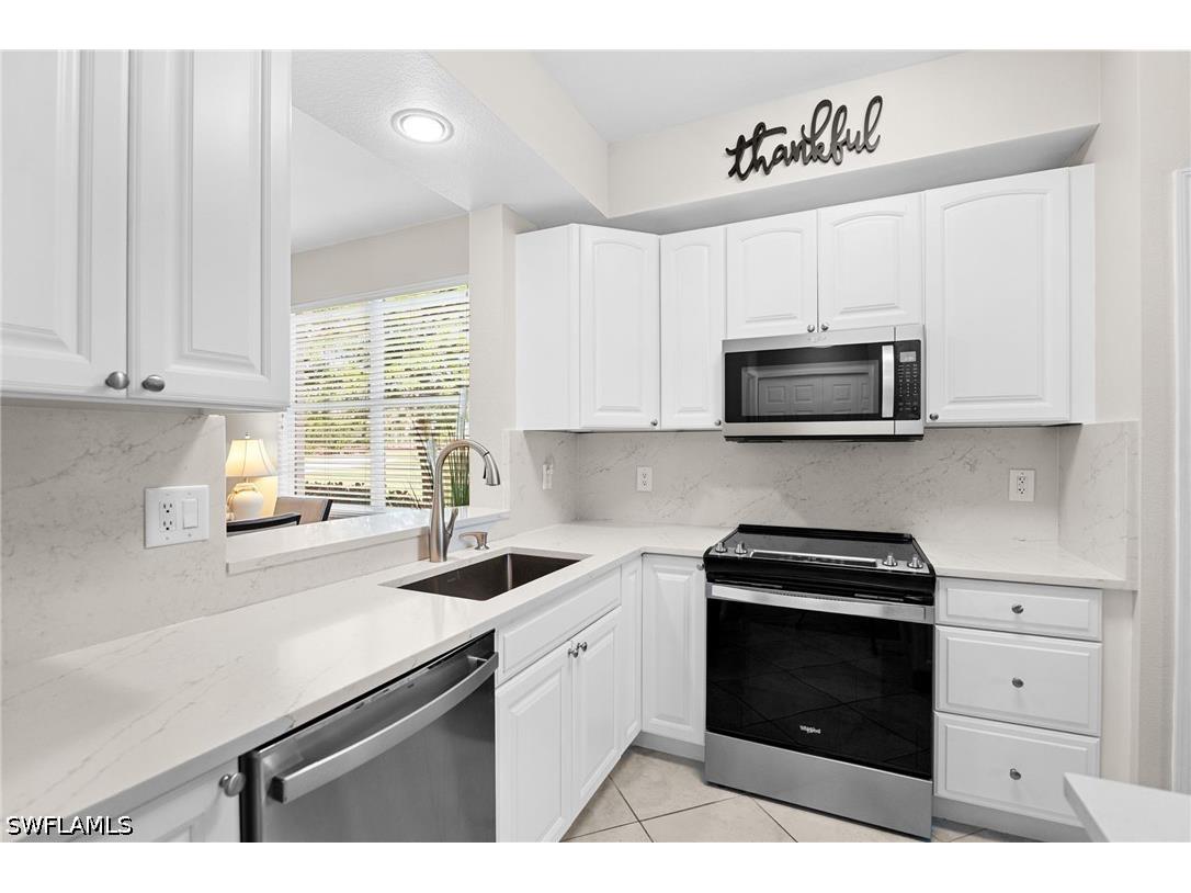 2335 Carrington Court #104 Naples FL 34109 226015875 image5