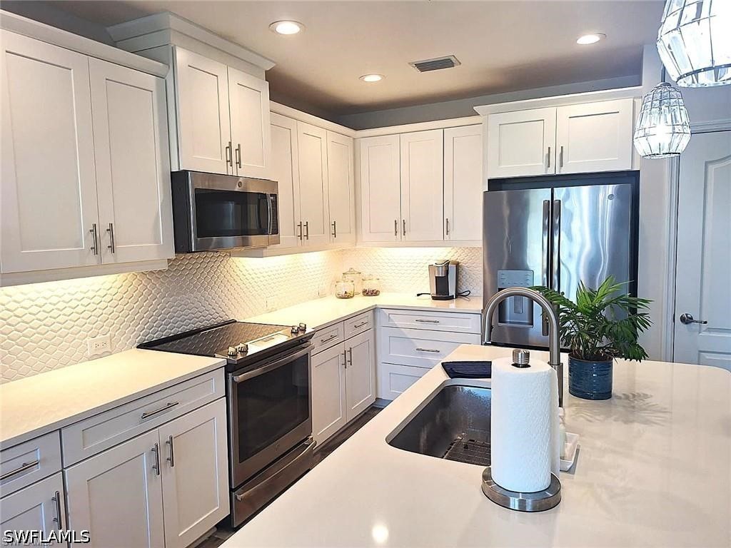 2335 Sawyers Hill Road #503 Naples FL 34120 226016792 image3