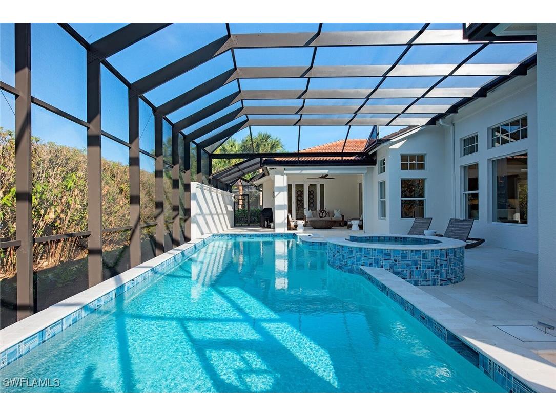 2336 Broadwing Court Naples FL 34105 225027586 image1