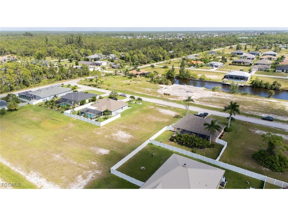 2336 NW 35th Avenue Cape Coral FL 33993 2025013382 image6