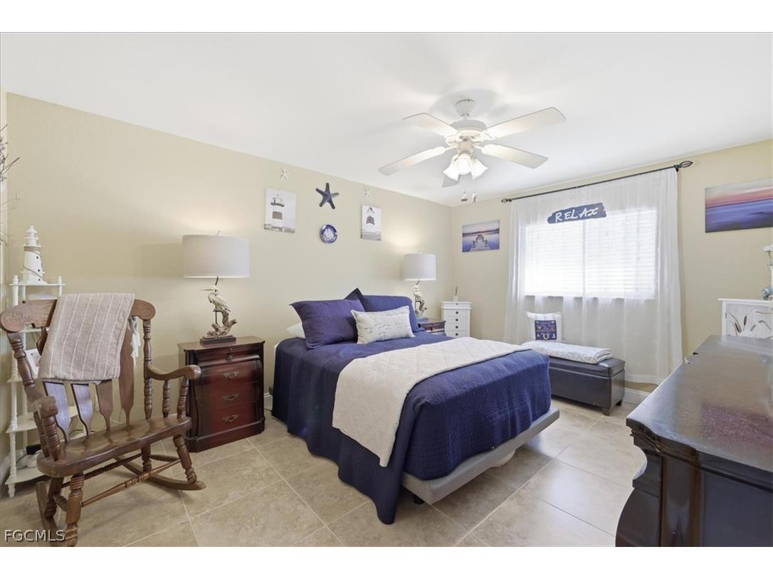 2337 NW 38th Place Cape Coral FL 33993 2026011810 image15