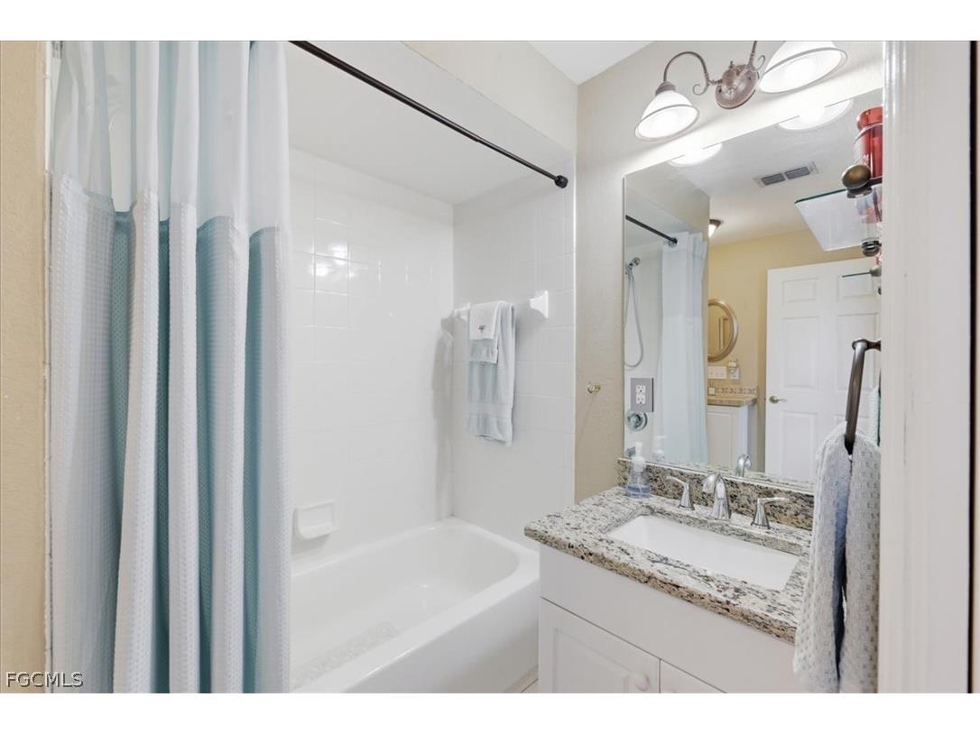 2337 NW 38th Place Cape Coral FL 33993 2026011810 image25