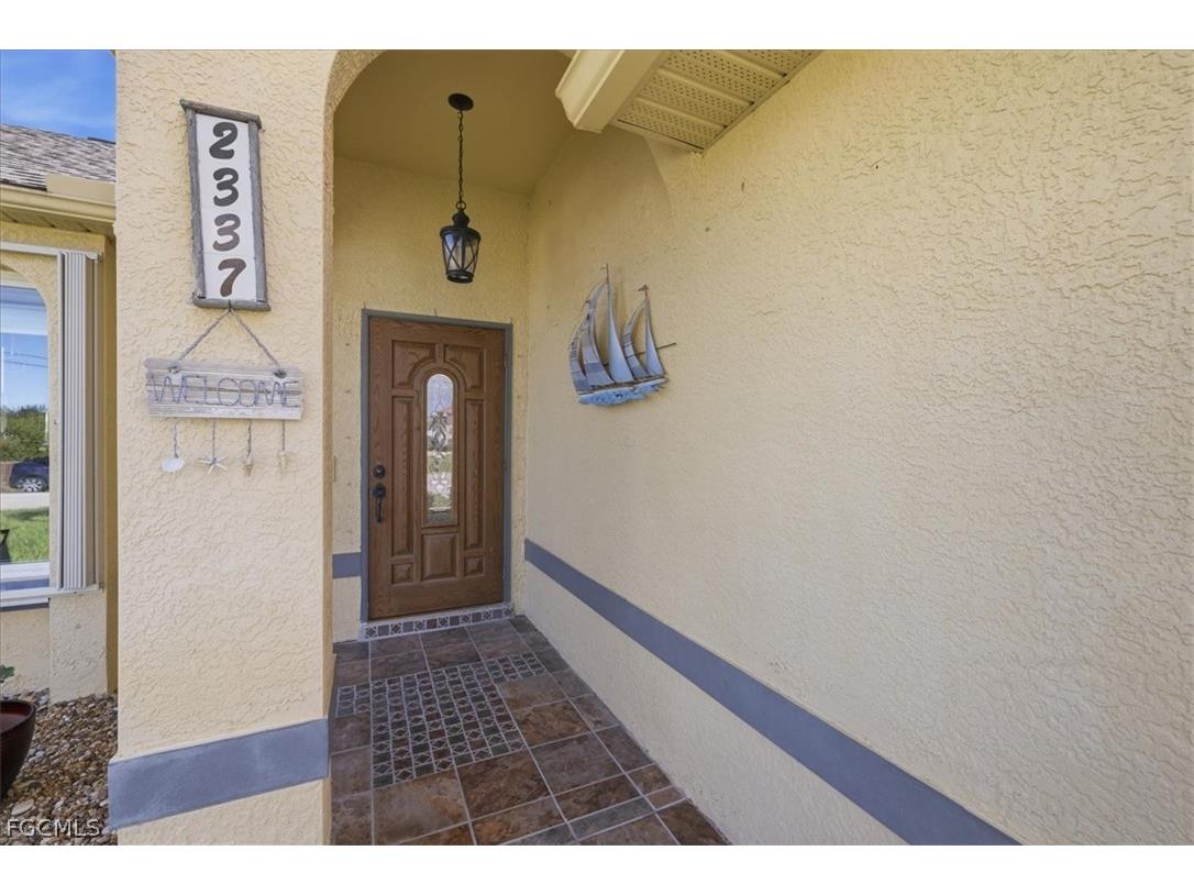 2337 NW 38th Place Cape Coral FL 33993 2026011810 image33