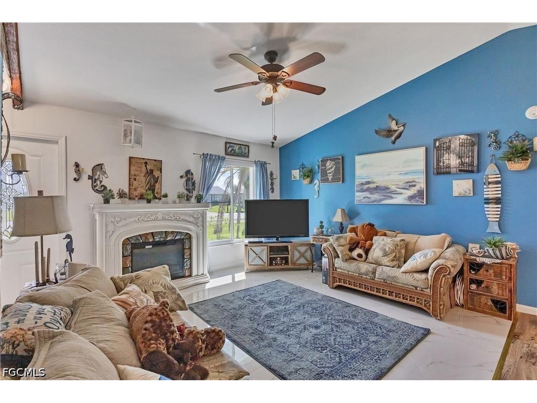 2339 Lake View Boulevard Port Charlotte FL 33948 2026025053 image5