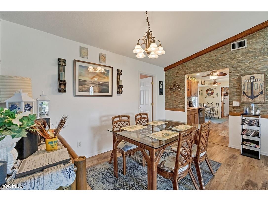 2339 Lake View Boulevard Port Charlotte FL 33948 2026025053 image8