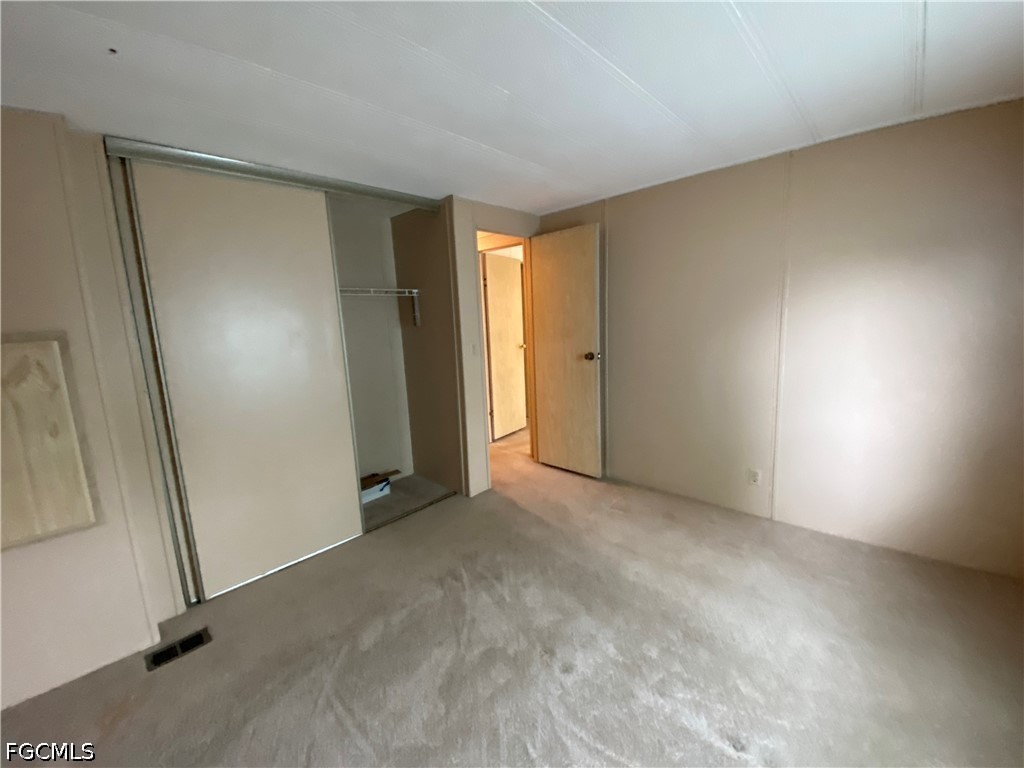 234 Lamplighter Lane North Fort Myers FL 33917 2026024820 image19