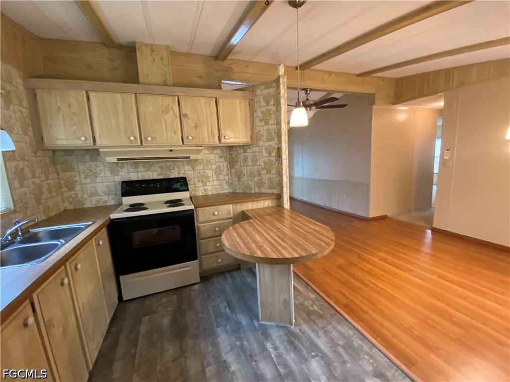 234 Lamplighter Lane North Fort Myers FL 33917 2026024820 image8