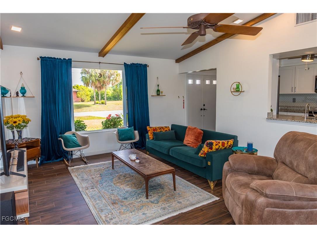 234 NE 10th Place Cape Coral FL 33909 2025013803 image5