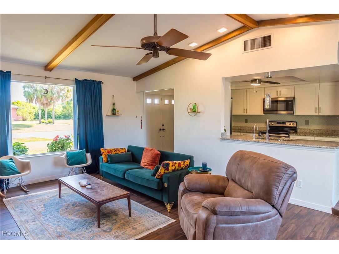 234 NE 10th Place Cape Coral FL 33909 2025013803 image8