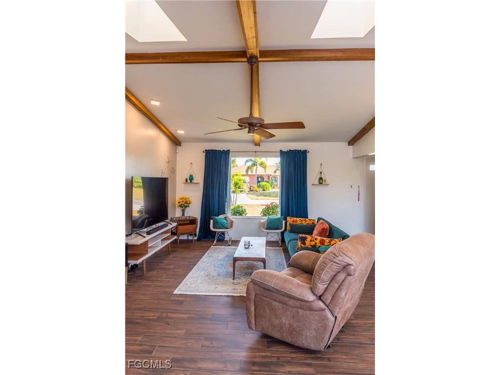 234 NE 10th Place Cape Coral FL 33909 2025013803 image9