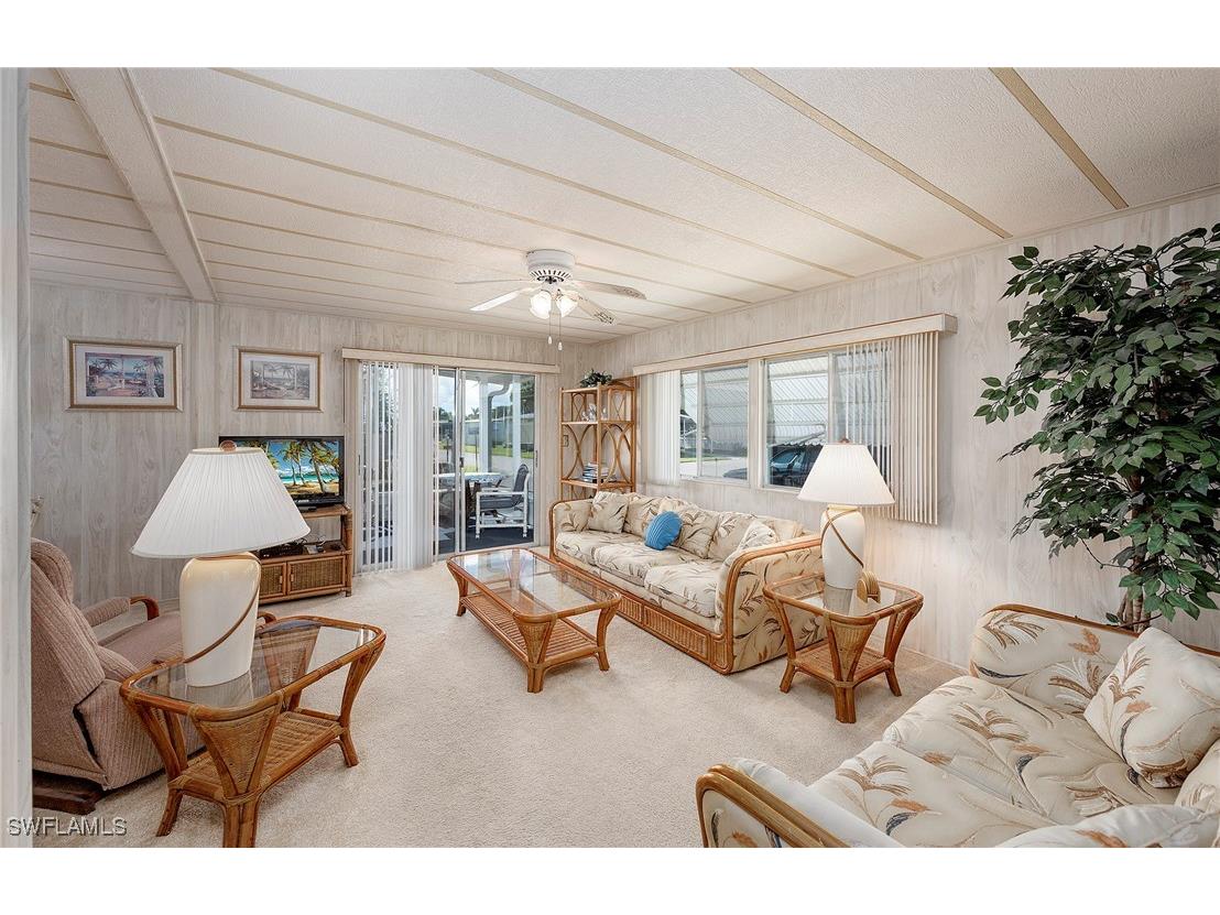 234 Poinsettia Drive Fort Myers FL 33905 224090193 image1