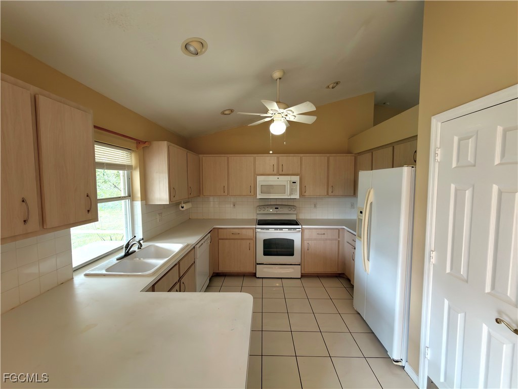 234 SE 1st Avenue Cape Coral FL 33990 2025014062 image1